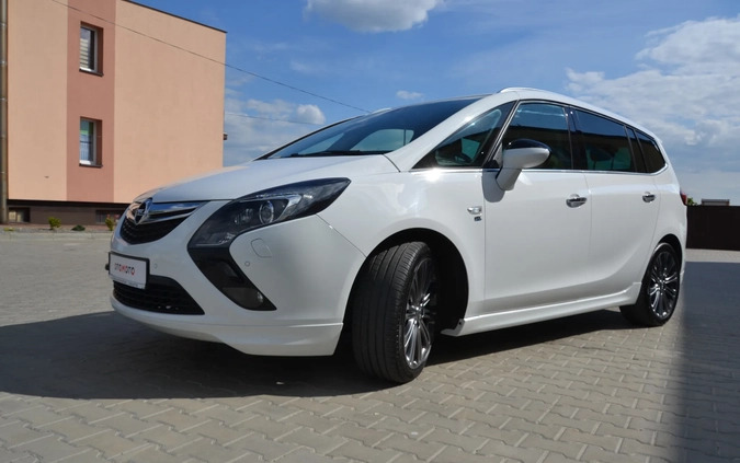 Opel Zafira cena 38900 przebieg: 229000, rok produkcji 2013 z Sokółka małe 232